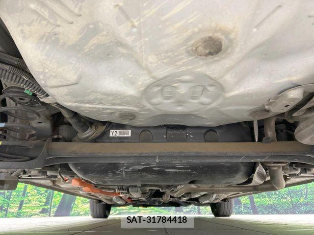 Toyota AQUA 2017-10 6813677-18