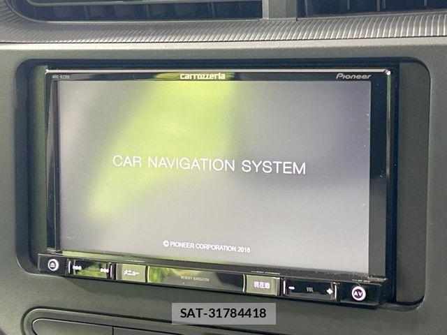 Toyota AQUA 2017-10 6813677-2