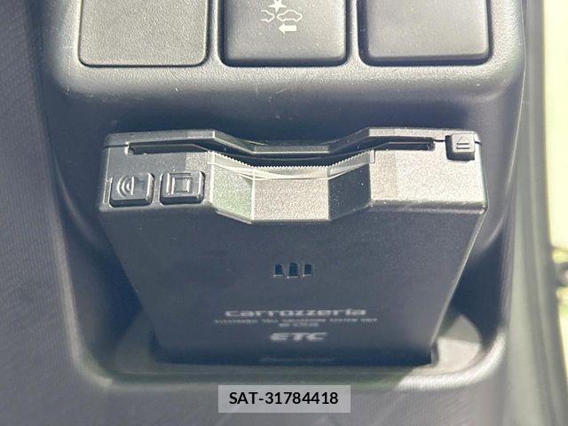 Toyota AQUA 2017-10 6813677-5