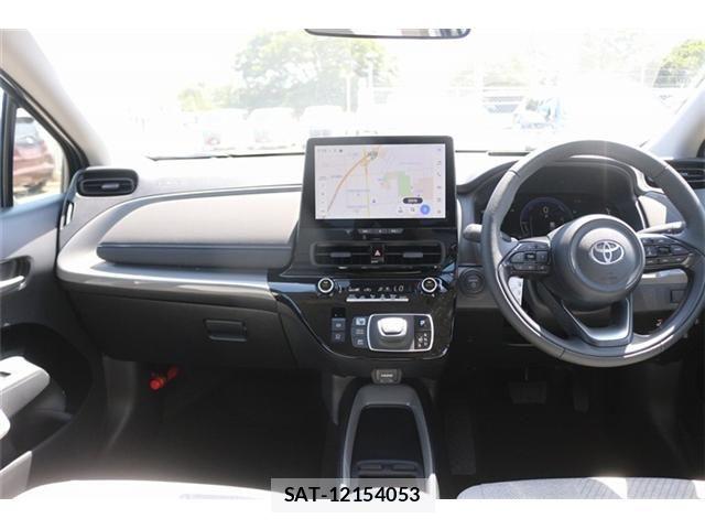 Toyota AQUA 2025-12 6813641-16