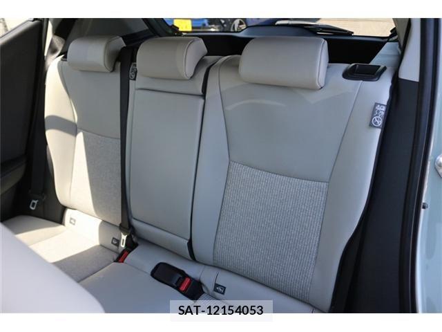 Toyota AQUA 2025-12 6813641-29