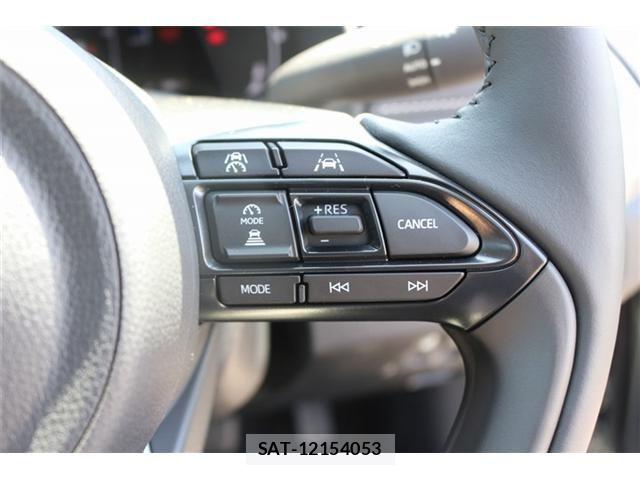 Toyota AQUA 2025-12 6813641-5