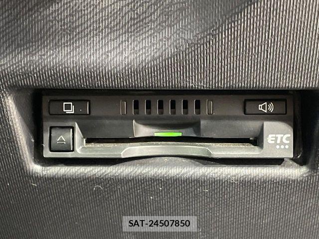 Toyota AQUA 2019-09 6813657-5