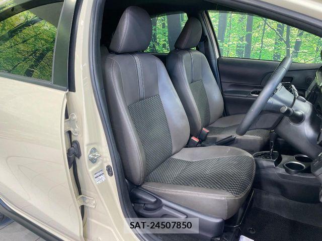 Toyota AQUA 2019-09 6813657-7