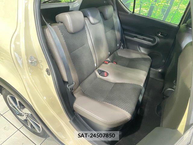 Toyota AQUA 2019-09 6813657-8