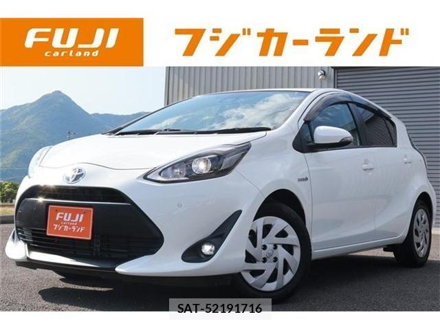 Toyota AQUA 2019-07 6901952-0