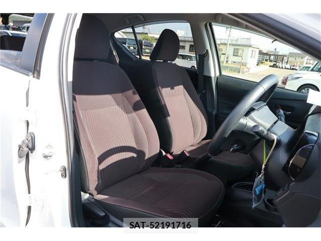 Toyota AQUA 2019-07 6901952-9