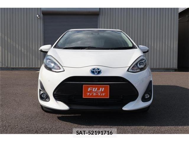 Toyota AQUA 2019-07 6901952-15
