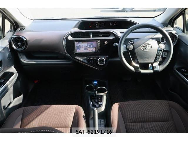 Toyota AQUA 2019-07 6901952-1