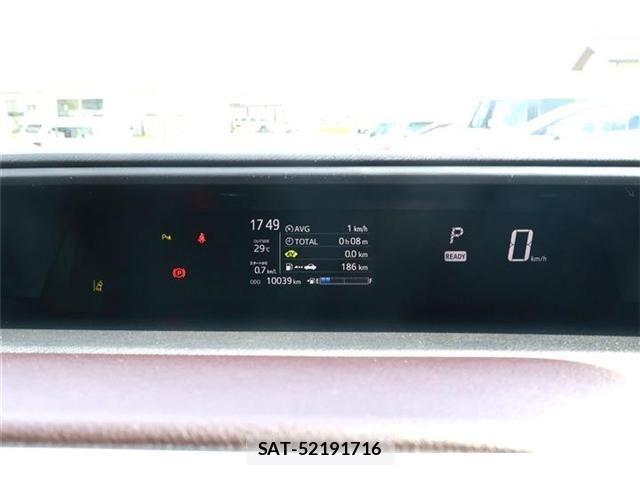 Toyota AQUA 2019-07 6901952-21