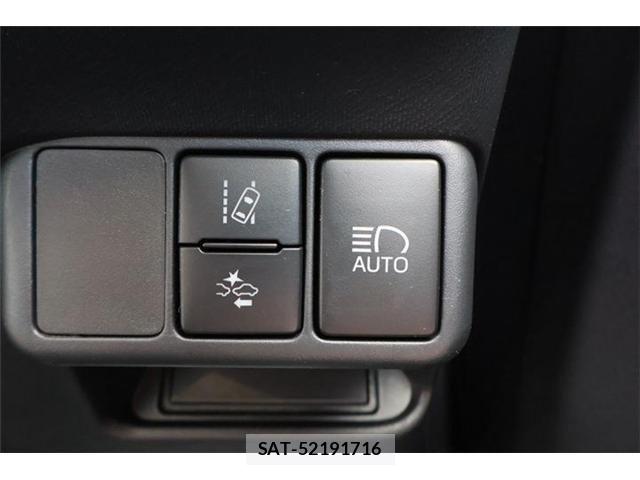 Toyota AQUA 2019-07 6901952-4