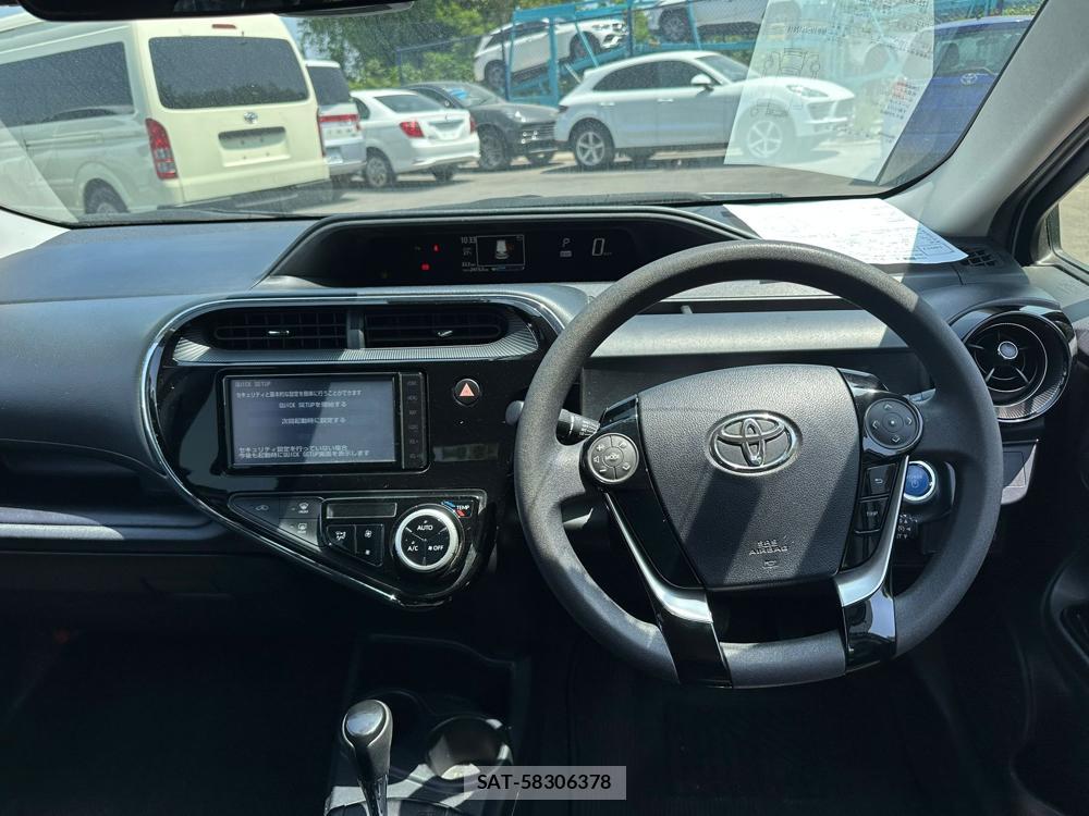 Toyota AQUA 2019 6787092-13