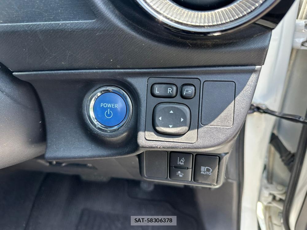 Toyota AQUA 2019 6787092-16