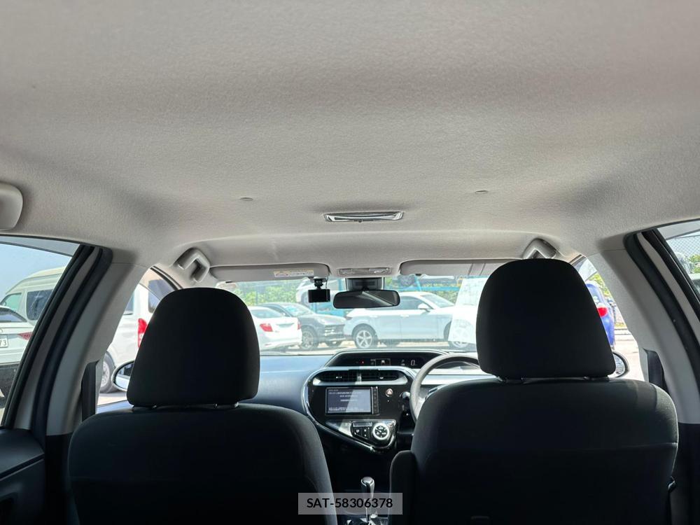 Toyota AQUA 2019 6787092-23