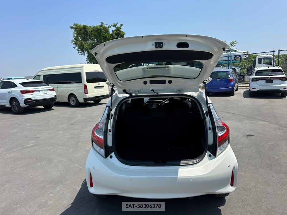 Toyota AQUA 2019 6787092-24