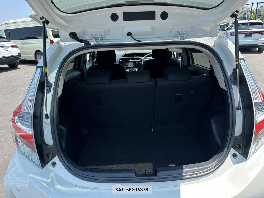 Toyota AQUA 2019 6787092-25