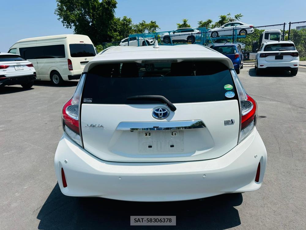 Toyota AQUA 2019 6787092-3