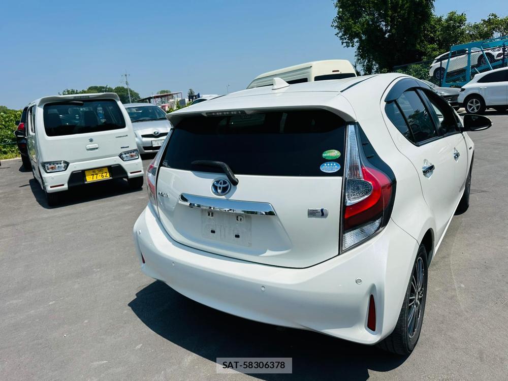 Toyota AQUA 2019 6787092-4