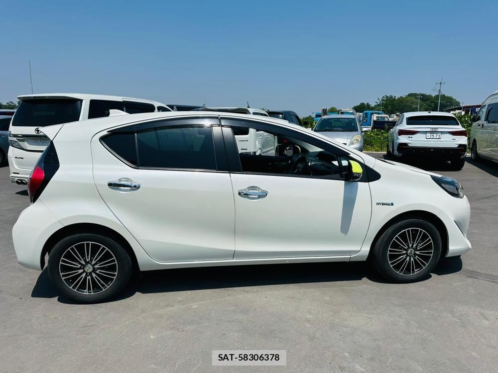 Toyota AQUA 2019 6787092-5