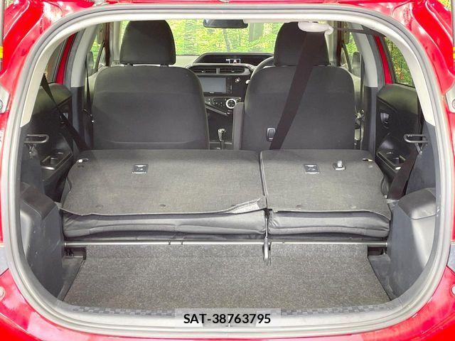 Toyota AQUA 2019-09 6901976-9