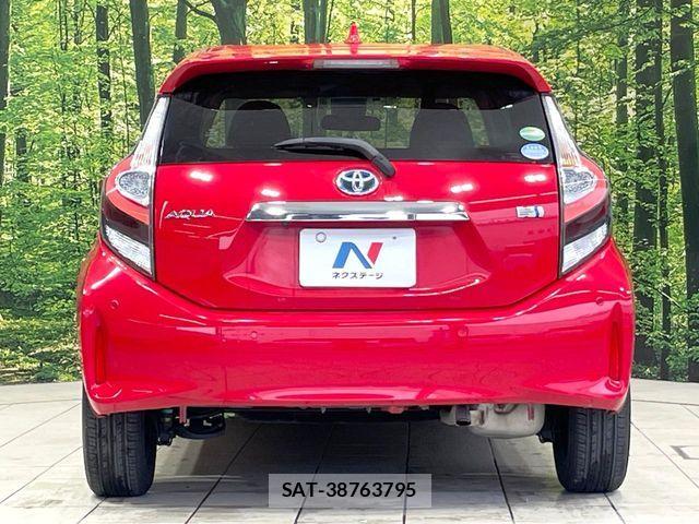 Toyota AQUA 2019-09 6901976-14