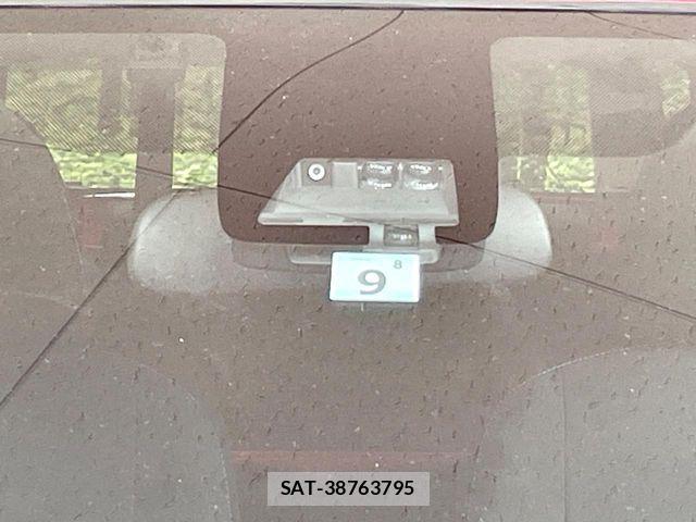 Toyota AQUA 2019-09 6901976-3