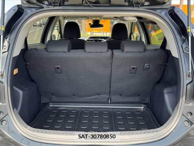 Toyota AQUA 2018-05 6901971-19