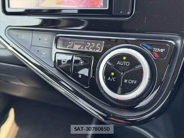 Toyota AQUA 2018-05 6901971-25