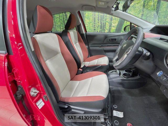 Toyota AQUA 2015-06 6902011-8
