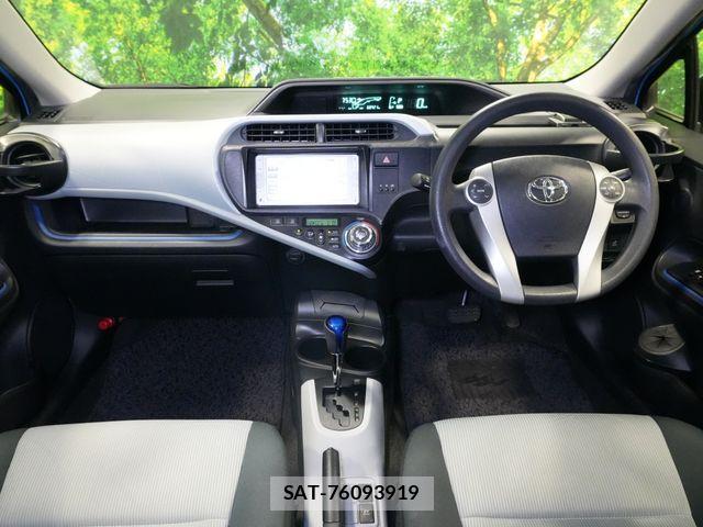 Toyota AQUA 2013-07 6902046-5