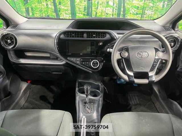 Toyota AQUA 2019-02 6901998-1