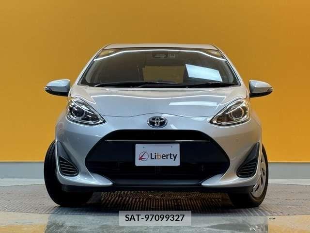 Toyota AQUA 2019-01 6901961-16