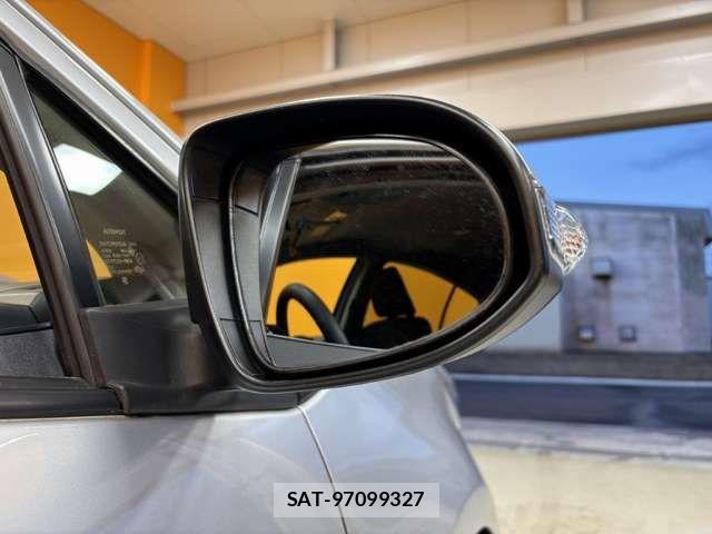 Toyota AQUA 2019-01 6901961-17