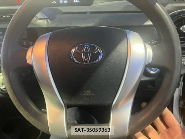 Toyota AQUA 2015-06 6902056-9