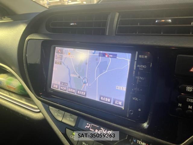 Toyota AQUA 2015-06 6902056-11