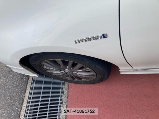 Toyota AQUA 2012-01 6901807-8