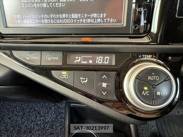 Toyota AQUA 2015-07 6901996-20
