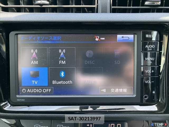 Toyota AQUA 2015-07 6901996-3