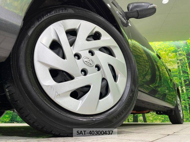 Toyota AQUA 2018-05 6901959-12