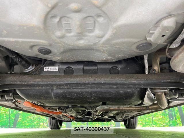 Toyota AQUA 2018-05 6901959-18