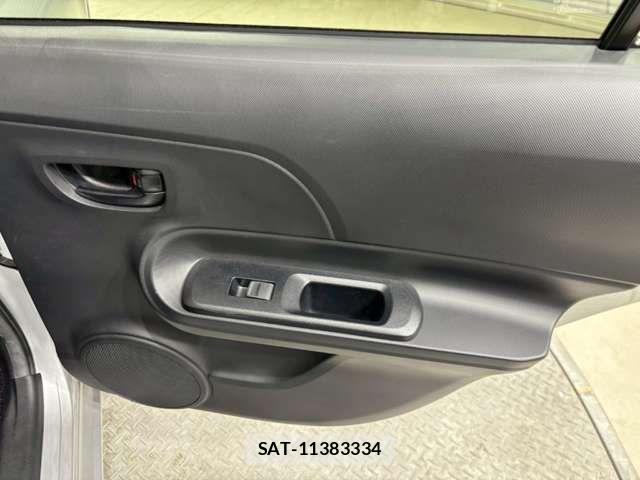 Toyota AQUA 2020-12 6901964-10