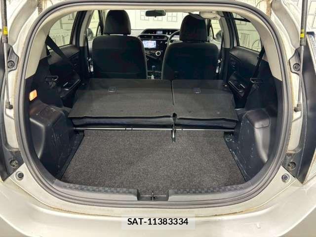 Toyota AQUA 2020-12 6901964-15