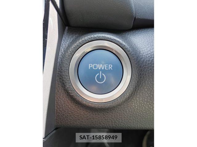 Toyota AQUA 2021-09 6901965-12