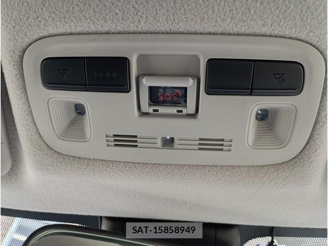 Toyota AQUA 2021-09 6901965-16