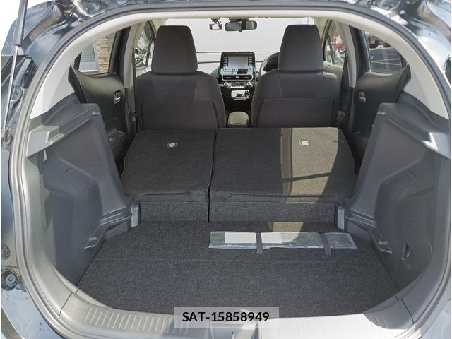 Toyota AQUA 2021-09 6901965-3