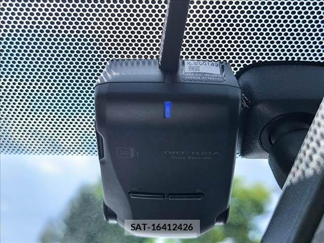 Toyota AQUA 2012-05 6902047-14