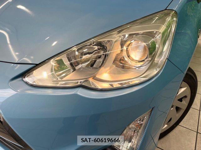 Toyota AQUA 2015-06 6902031-11