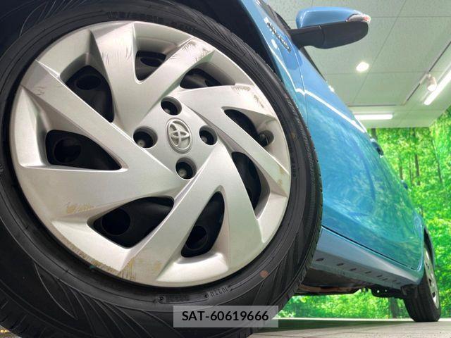 Toyota AQUA 2015-06 6902031-12