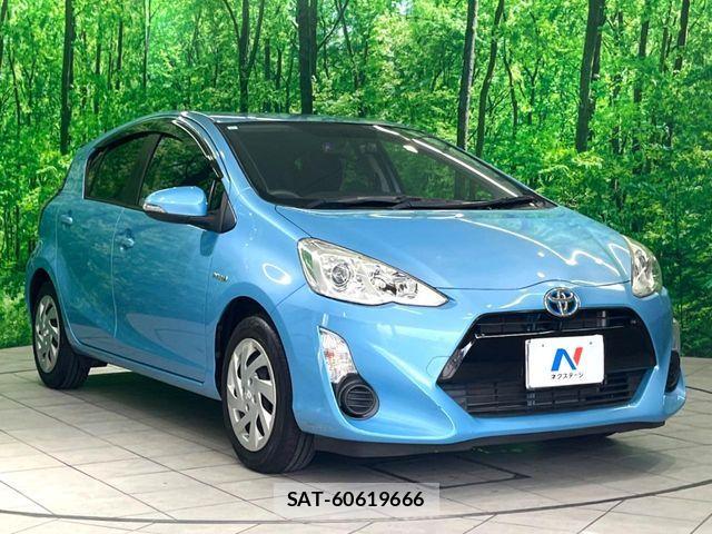 Toyota AQUA 2015-06 6902031-15