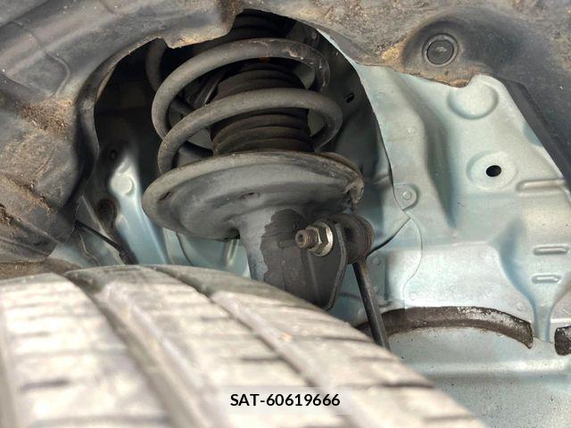 Toyota AQUA 2015-06 6902031-19